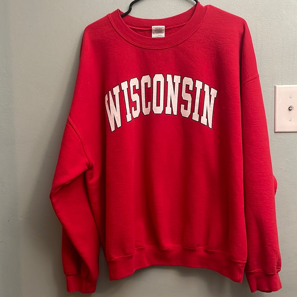 Gildan Wisconsin Crewneck Sweatshirt XL
